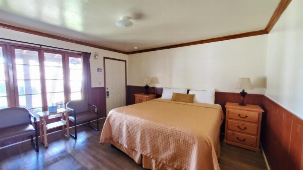 Kernville Inn image 42