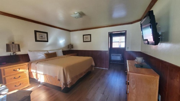 Kernville Inn image 45