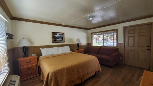 Kernville Inn image 67